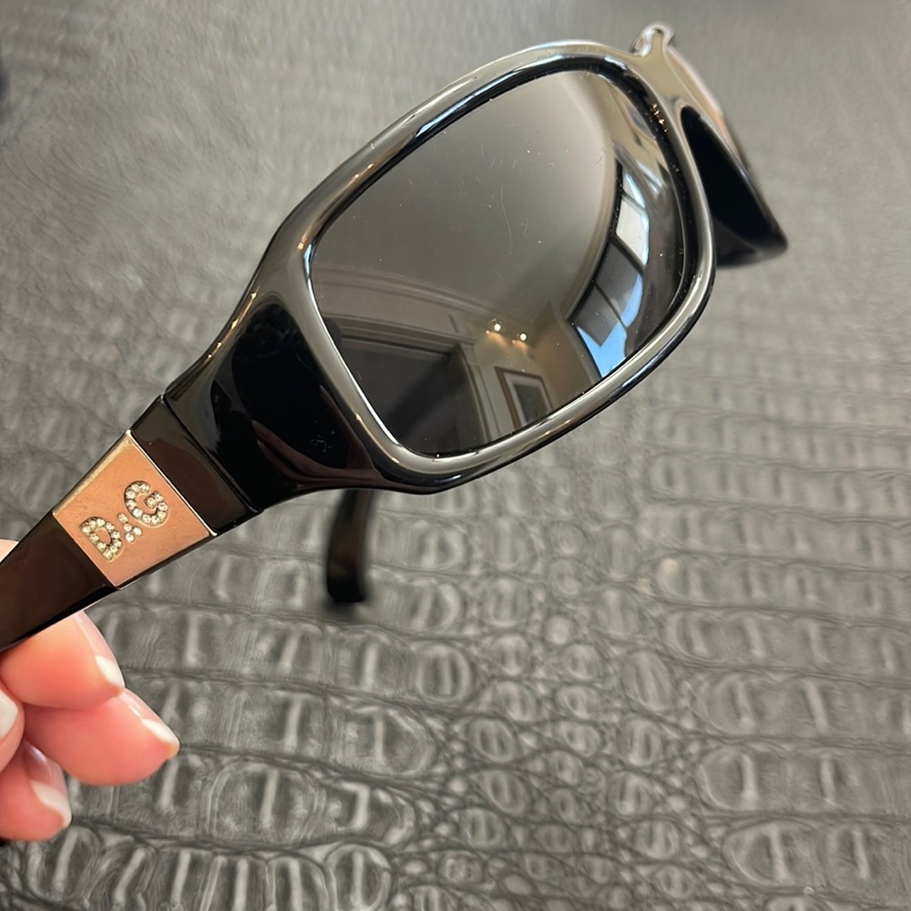 Dolce Gabbana Sunglasses Black with Silver and Diamonds on side #2165 B5 61 13